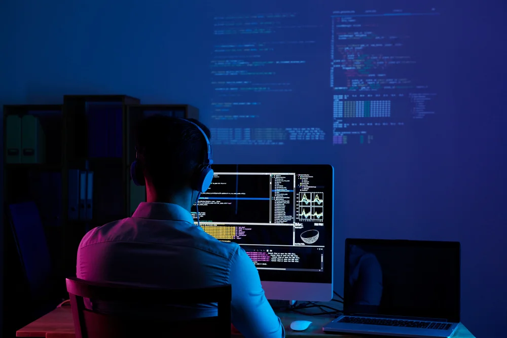Lunix+ developer working